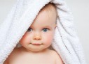 母乳喂养多久最好 母乳到2岁的郑州捐卵宝宝智商高吗